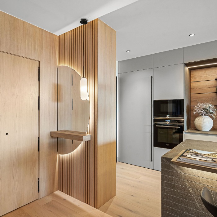 Modern apartment in Palacetes Los Belvederes, Nueva Andalucia | Image 2