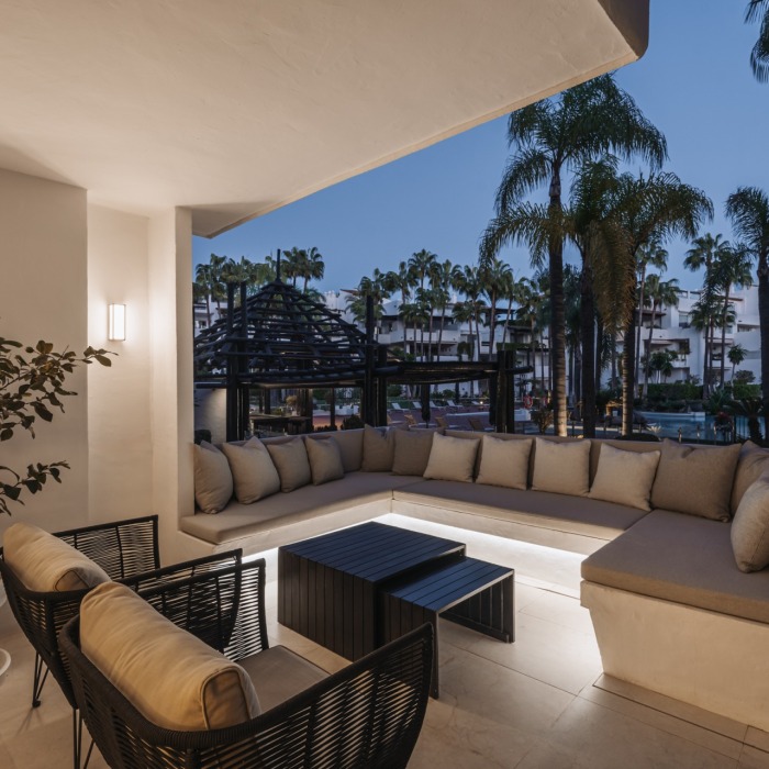 Stunning 3 bedroom Apartment in Puente Romano | Image 18