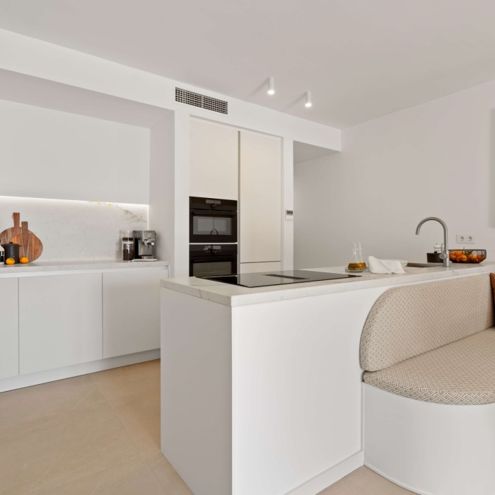 Beautiful renovated apartment in Alcores del Golf, Nueva Andalucia | Image 20