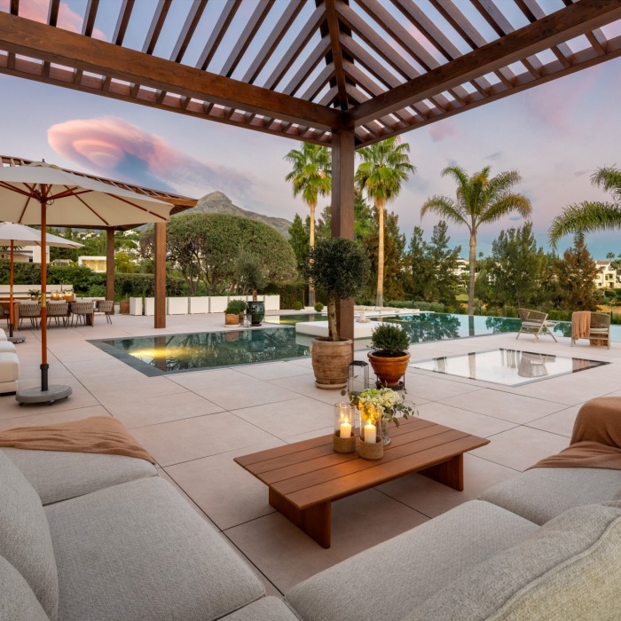 Captivating modern villa steps away from Las Brisas Golf Course, Nueva Andulacia | Image 10