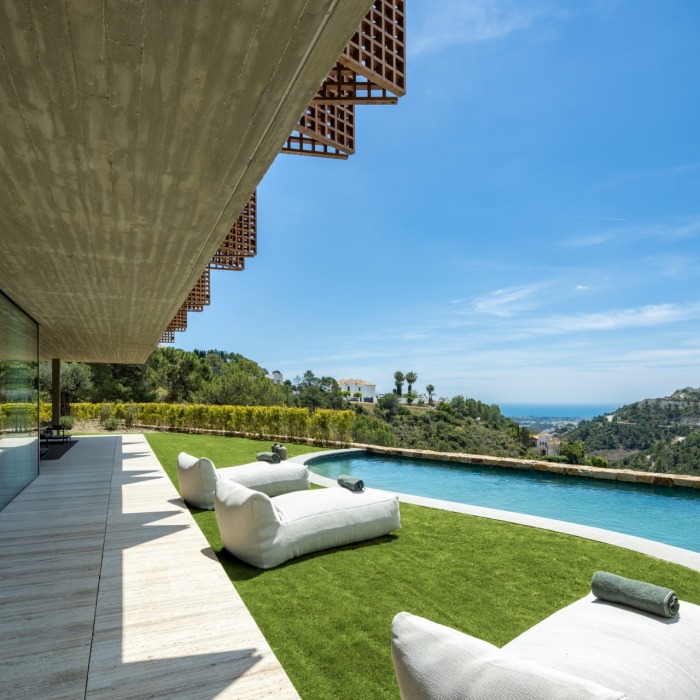 Villa Alia – Exceptional Modern Villa for Sale in El Madroñal, Benahavís | Image 2