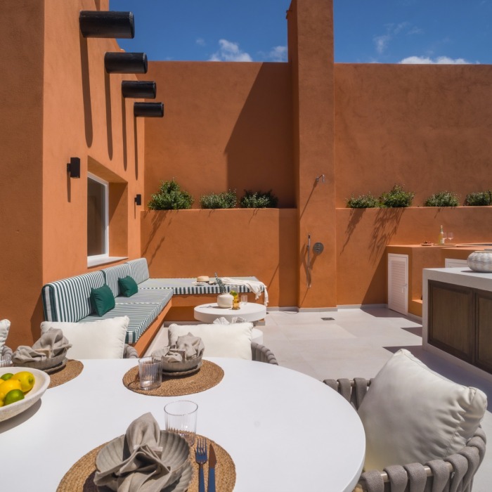 Luxueux penthouse en duplex de 4 chambres à vendre à Nueva Andalucía avec vue sur la mer et piscine privée sur le toit | Image 17
