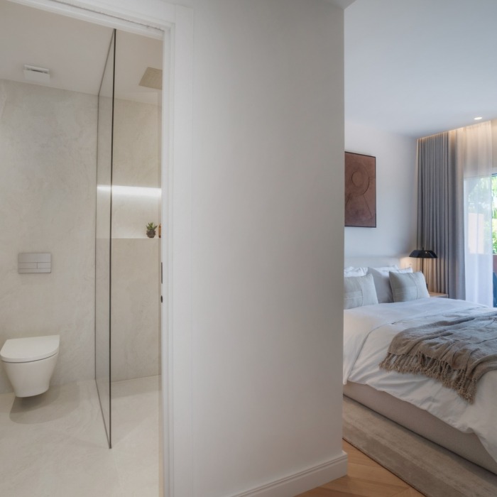 Luxueux penthouse en duplex de 4 chambres à vendre à Nueva Andalucía avec vue sur la mer et piscine privée sur le toit | Image 30
