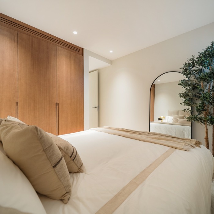 Fully renovated 3 bedroom apartment in Lomas de Marbella Club, Marbella Golden Mile | Image 19