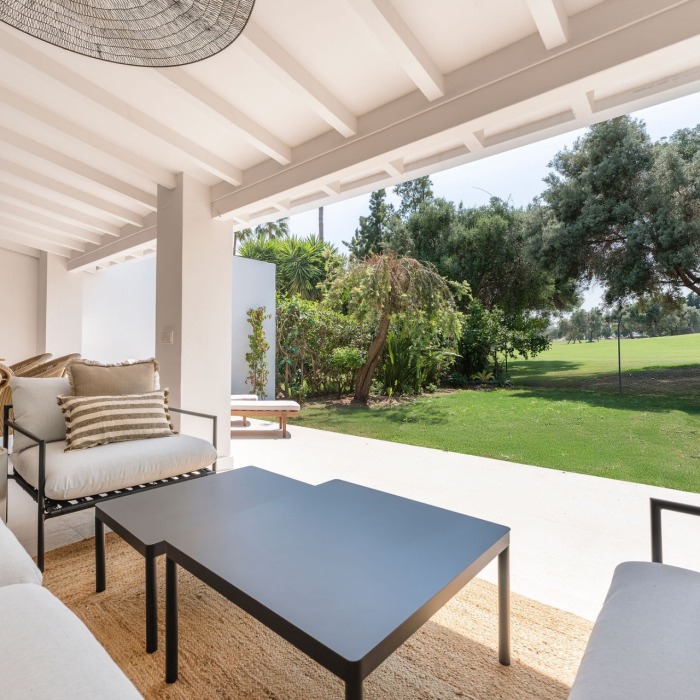Casa Los Olivos – Maison de ville rénovée avec vue sur le golf à Nueva Andalucia | Image 13