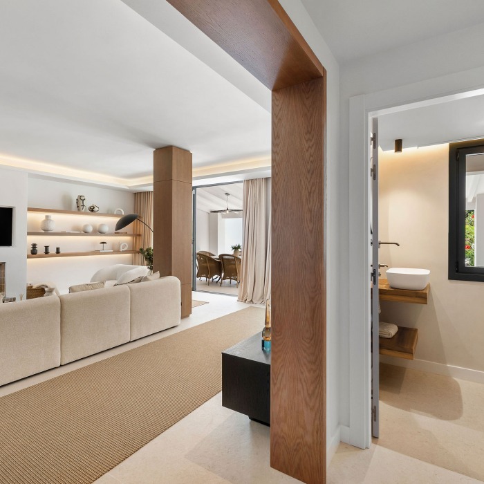 Casa Los Olivos – Maison de ville rénovée avec vue sur le golf à Nueva Andalucia | Image 16
