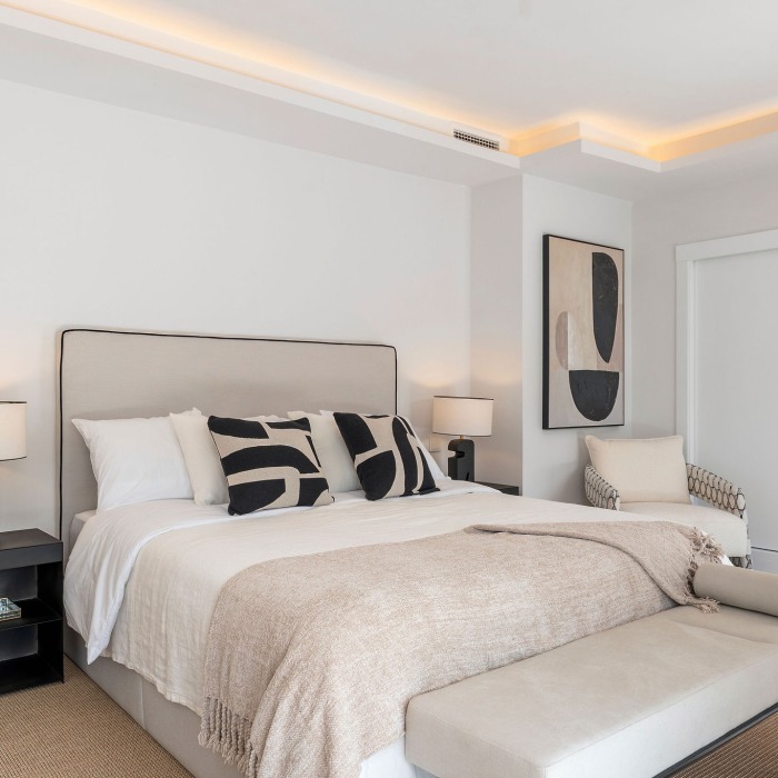Casa Los Olivos – Maison de ville rénovée avec vue sur le golf à Nueva Andalucia | Image 28