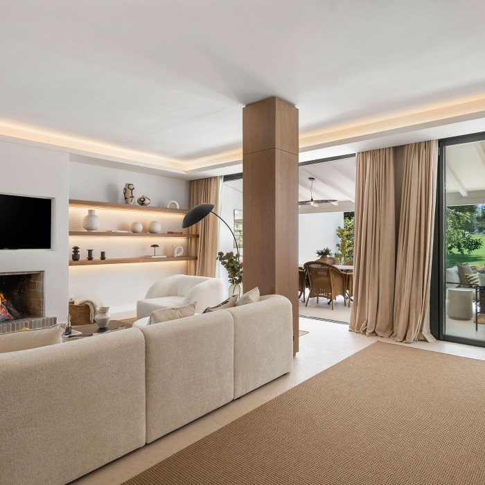 Casa Los Olivos – Maison de ville rénovée avec vue sur le golf à Nueva Andalucia | Image 5