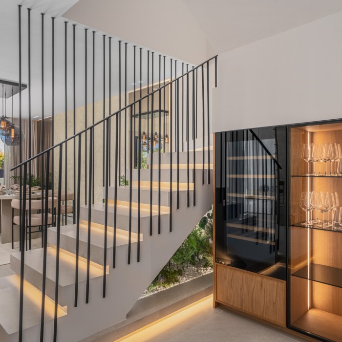 Maison Vue : Maison de ville luxueusement rénovée à vendre à La Quinta Hills, Benahavís | Image 13