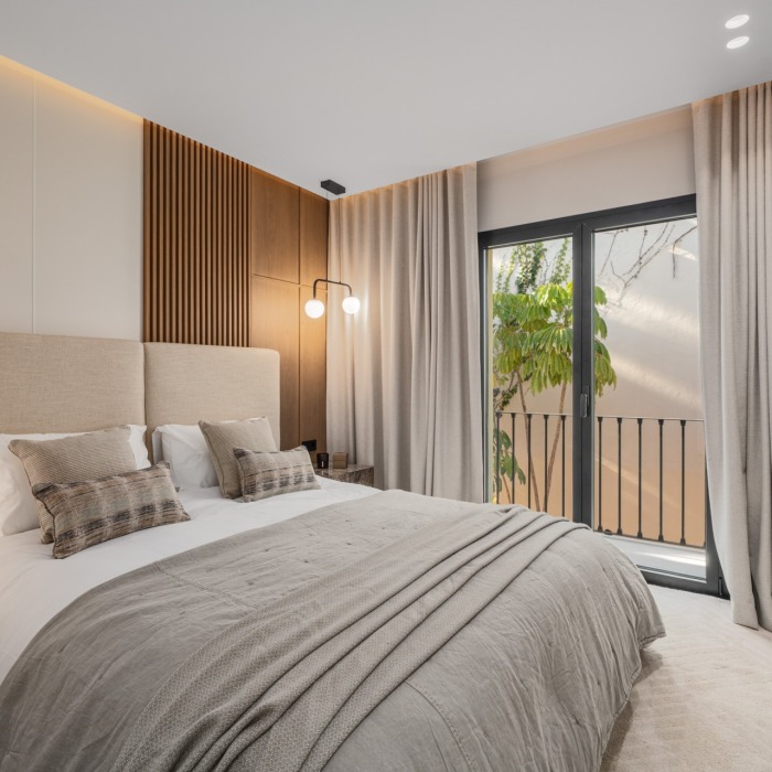 Maison Vue : Maison de ville luxueusement rénovée à vendre à La Quinta Hills, Benahavís | Image 15