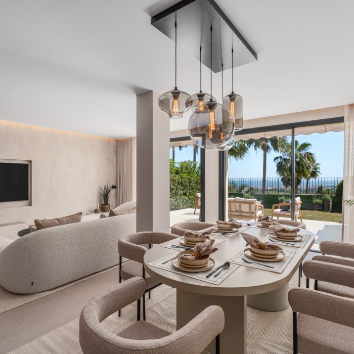 Maison Vue : Maison de ville luxueusement rénovée à vendre à La Quinta Hills, Benahavís | Image 1