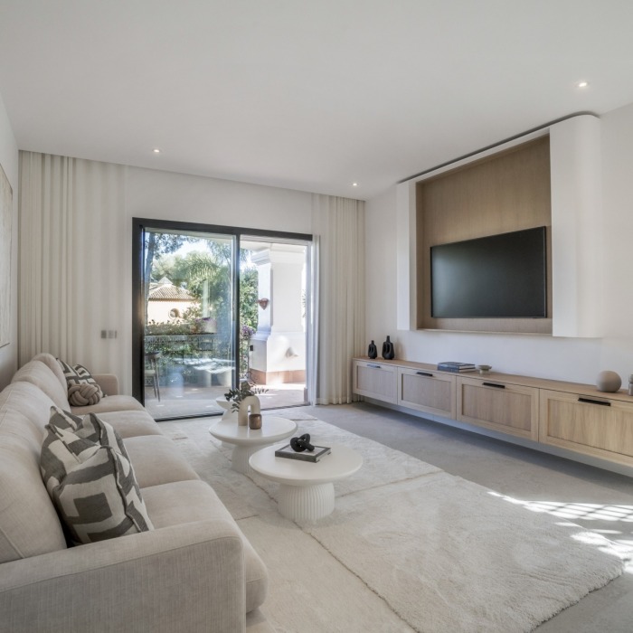 Appartement récemment rénové de 3 chambres et 3 salles de bains situé au rez-de-chaussée dans le quartier exclusif d’Altos Reales à Sierra Blanca | Image 15