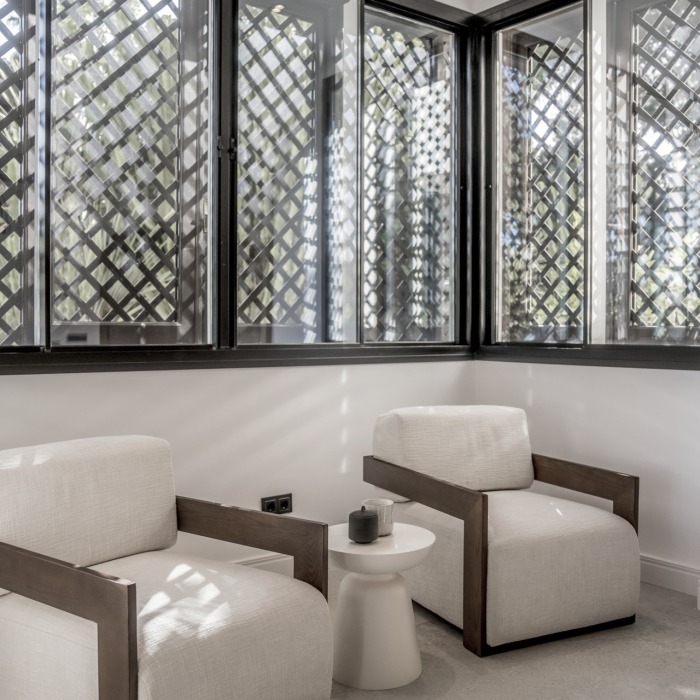 Appartement récemment rénové de 3 chambres et 3 salles de bains situé au rez-de-chaussée dans le quartier exclusif d’Altos Reales à Sierra Blanca | Image 18