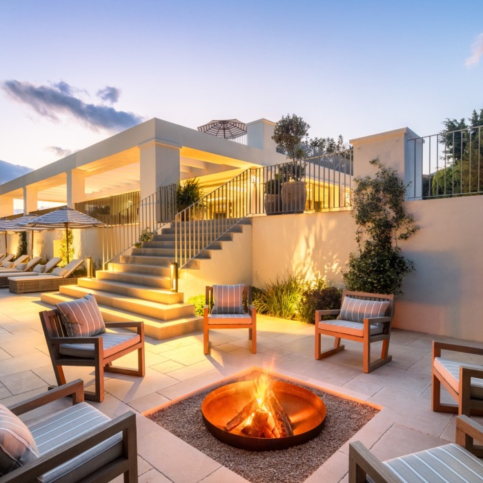 Villa de lujo en venta en la Milla de Oro de Marbella: casa contemporánea a estrenar con pista de tenis | Image 20