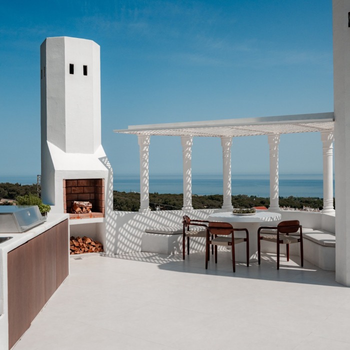 Duplex Penthouse OIA in Marbella Golden Mile | Image 6