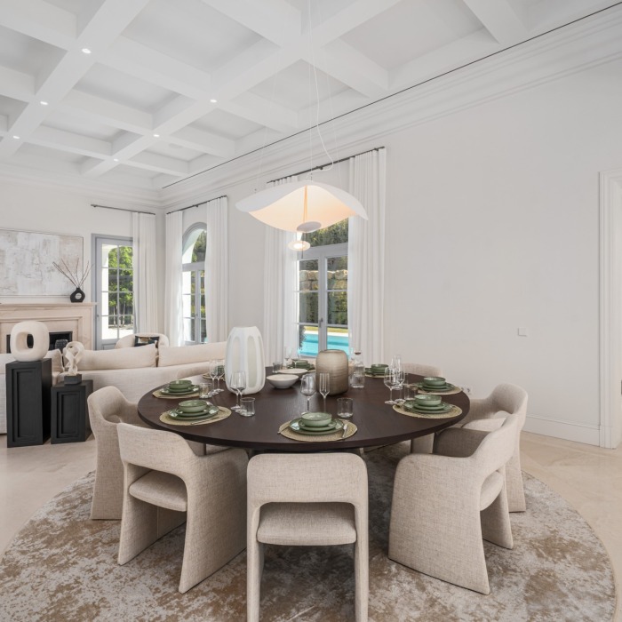 Villa Valora – Classical Elegance and Modern Comfort in La Cerquilla, Nueva Andalucía | Image 14