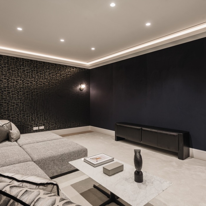 Villa Valora – Classical Elegance and Modern Comfort in La Cerquilla, Nueva Andalucía | Image 37