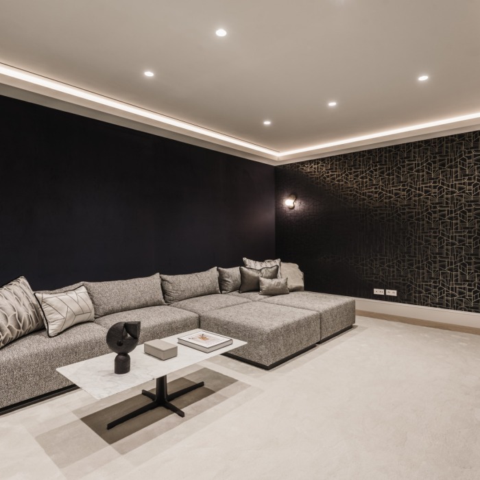 Villa Valora – Classical Elegance and Modern Comfort in La Cerquilla, Nueva Andalucía | Image 38