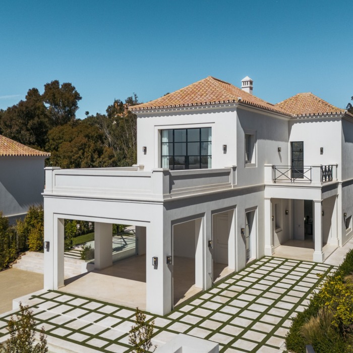 Villa Valora – Classical Elegance and Modern Comfort in La Cerquilla, Nueva Andalucía | Image 45