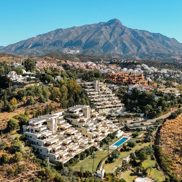 Stunning 3-Bedrooms apartement in Los Arrayanes, Nueva Andalucia | Image 5