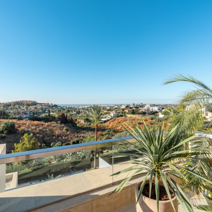 Stunning 3-Bedrooms apartement in Los Arrayanes, Nueva Andalucia | Image 21
