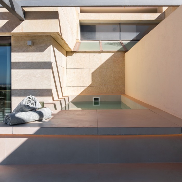 Stunning 3-Bedrooms apartement in Los Arrayanes, Nueva Andalucia | Image 56