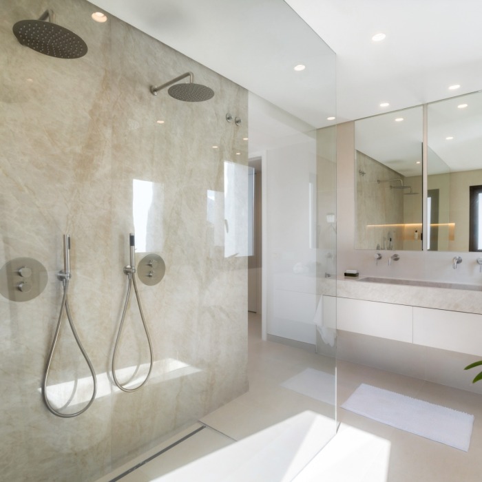 Stunning Duplex Penthouse with private pool and panoramic views in La Quinta, Benahavis | Image 5