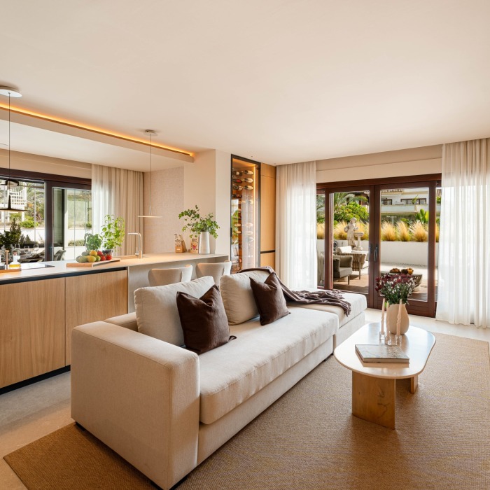 Ático Estelle: precioso dúplex totalmente renovado en la Milla de Oro de Marbella | Image 4