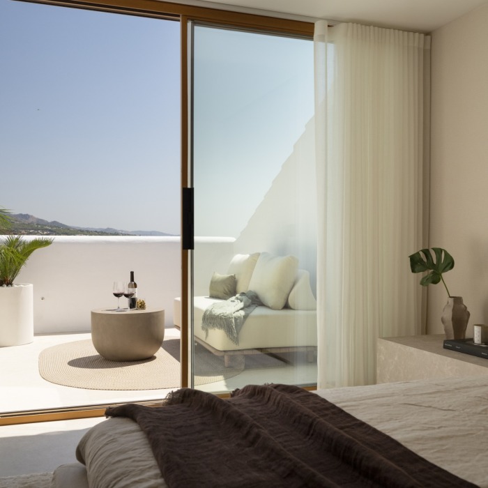 Sensational 4-bedroom, 4-bathroom townhouse in the heart of Aloha, Nueva Andalucía | Image 21