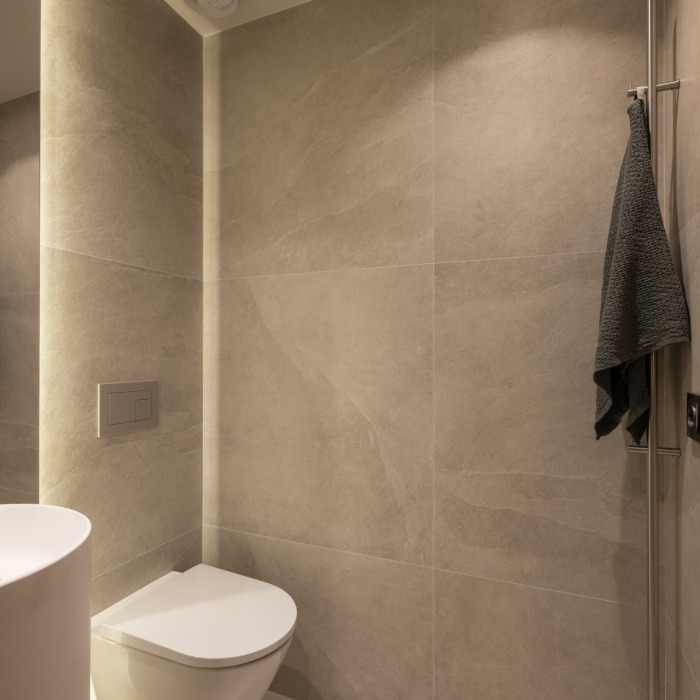 Sensational 4-bedroom, 4-bathroom townhouse in the heart of Aloha, Nueva Andalucía | Image 27