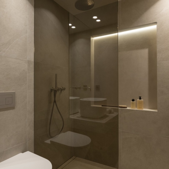 Sensational 4-bedroom, 4-bathroom townhouse in the heart of Aloha, Nueva Andalucía | Image 35