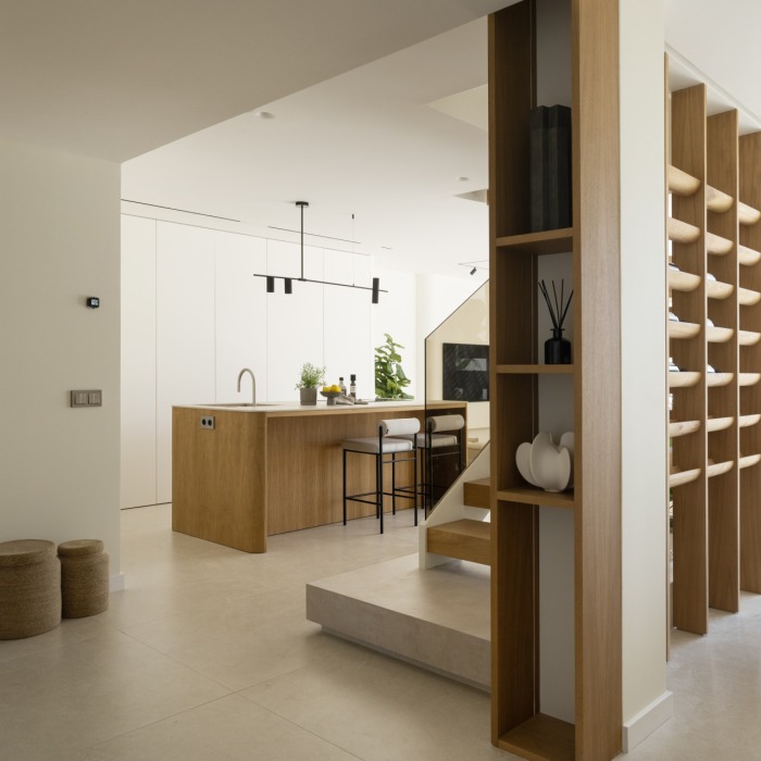 Sensational 4-bedroom, 4-bathroom townhouse in the heart of Aloha, Nueva Andalucía | Image 44