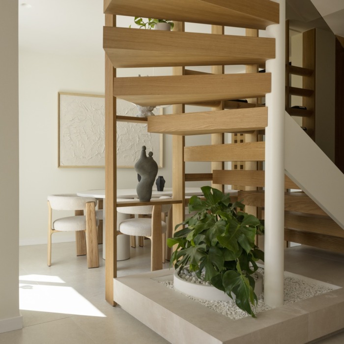 Sensational 4-bedroom, 4-bathroom townhouse in the heart of Aloha, Nueva Andalucía | Image 8