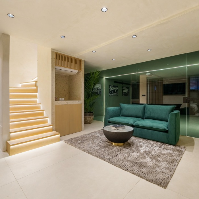 Townhouse in Altos de Puente Romano, Marbella Golden Mile | Image 5