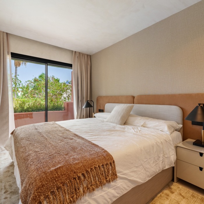 Townhouse in Altos de Puente Romano, Marbella Golden Mile | Image 23