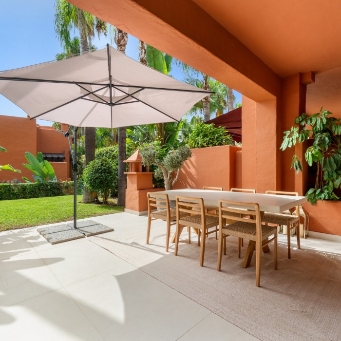 Townhouse in Altos de Puente Romano, Marbella Golden Mile | Image 40
