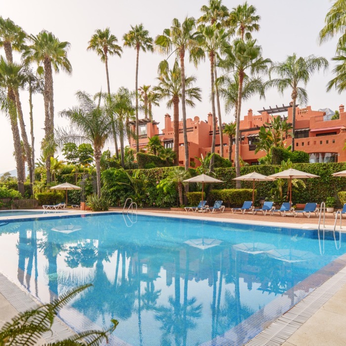 Townhouse in Altos de Puente Romano, Marbella Golden Mile | Image 44