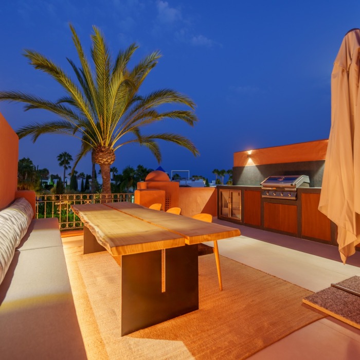 Townhouse in Altos de Puente Romano, Marbella Golden Mile | Image 52
