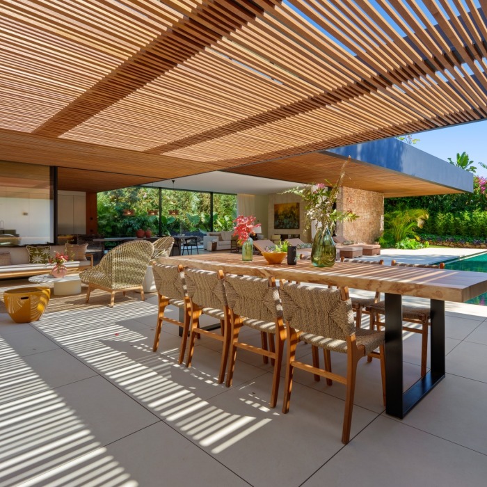 Exquisite Casa Piemonte located within the prestigious gated community of Parcelas del Golf | Image 13