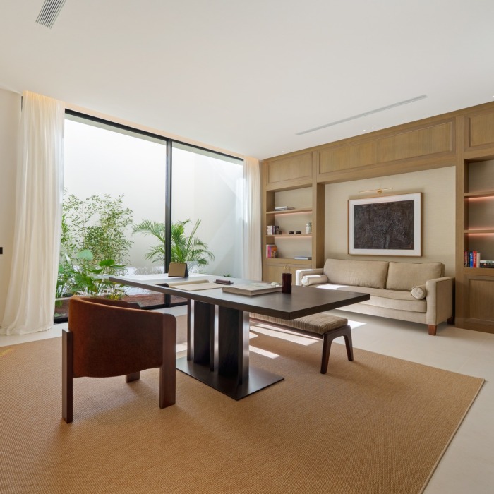 Exquisite Casa Piemonte located within the prestigious gated community of Parcelas del Golf | Image 25
