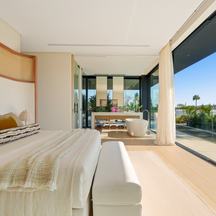 Exquisite Casa Piemonte located within the prestigious gated community of Parcelas del Golf | Image 40