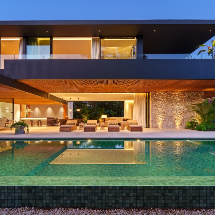 Exquisite Casa Piemonte located within the prestigious gated community of Parcelas del Golf | Image 49