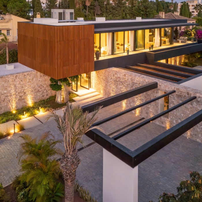 Exquisite Casa Piemonte located within the prestigious gated community of Parcelas del Golf | Image 56