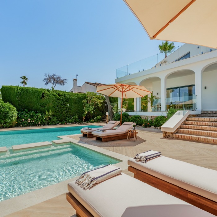 Renovated four-bedroom villa in the sought-after residential area of Nueva Andalucía | Image 34