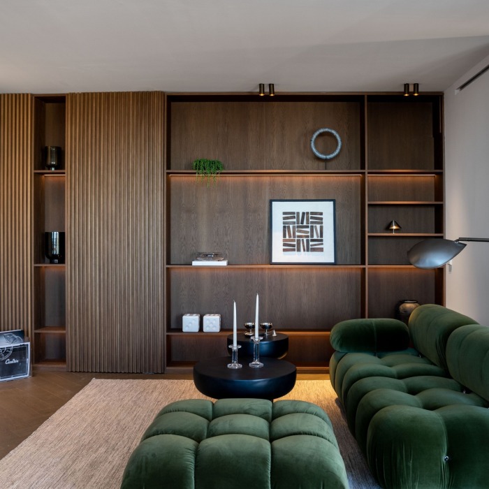 La Cerquilla Penthouse – un spectaculaire penthouse en duplex entièrement rénové offrant un cadre de vie luxueux dans l’une des communautés fermées les plus prestigieuses de Nueva Andalucía