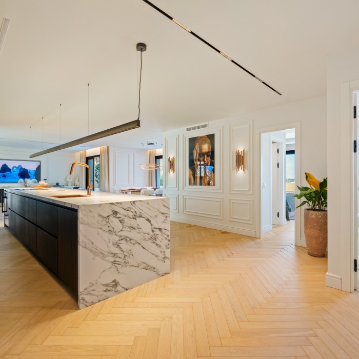 Duplex Penthouse in Los Belvederes, Nueva Andalucia | Image 15