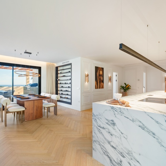 Duplex Penthouse in Los Belvederes, Nueva Andalucia | Image 24