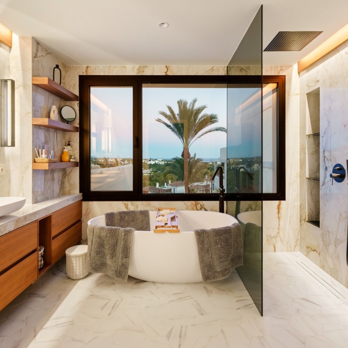 Duplex Penthouse in Los Belvederes, Nueva Andalucia | Image 38