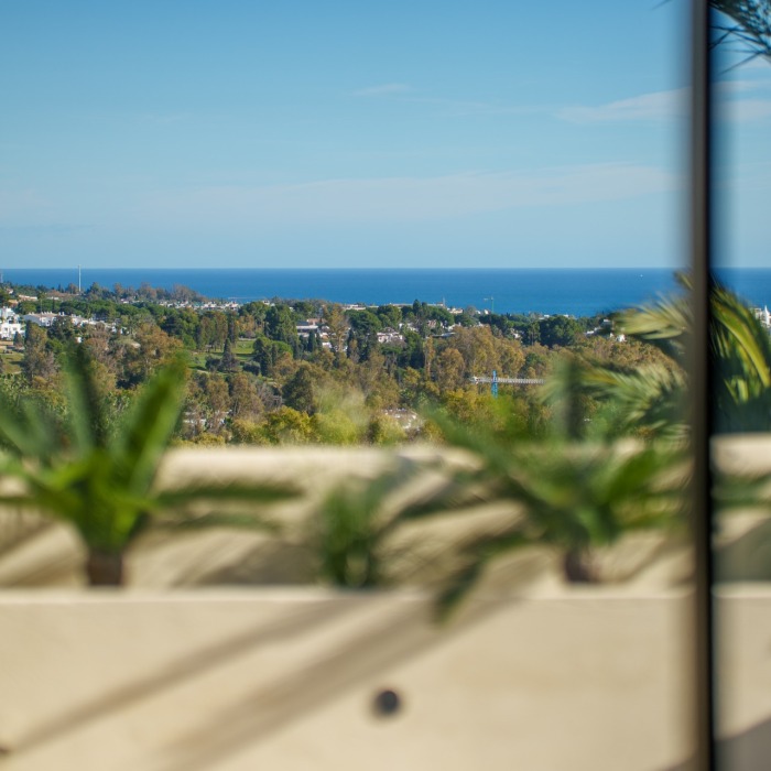 Duplex Penthouse in Los Belvederes, Nueva Andalucia | Image 4