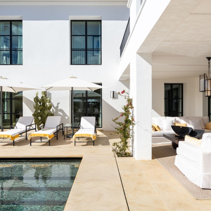 Casa Angélico, villa contemporánea situada en una comunidad cerrada con doble control de acceso en Cascada de Camoján | Image 10